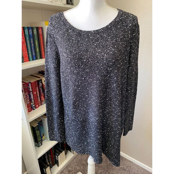 NIC+Z0E Black/White Asymmetrical Light Weight Sweater Size XL - Picture 1 of 6